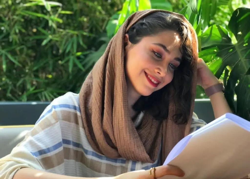 تینا یلان ۲
