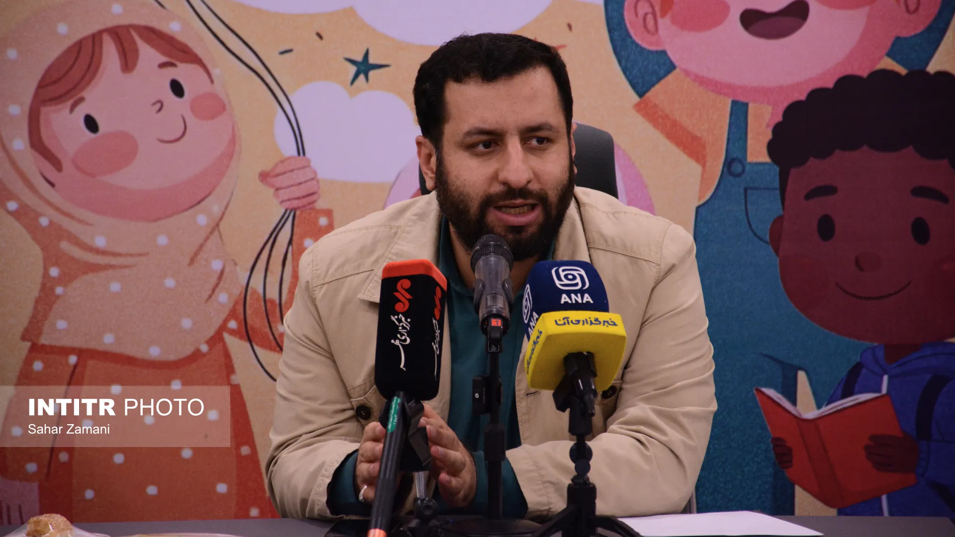 نشست خبری حضور جمهوری اسلامی ایران در چهارمین نمایشگاه بین المللی شهاب در بغداد نشست خبری حضور جمهوری اسلامی ایران در چهارمین نمایشگاه بین المللی شهاب در بغداد